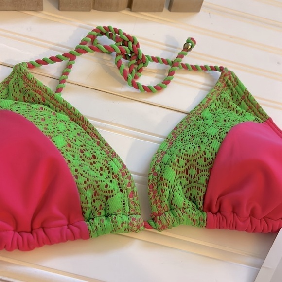 Dragon Fruit Bikini Top | SIZE L - Picture 4 of 5